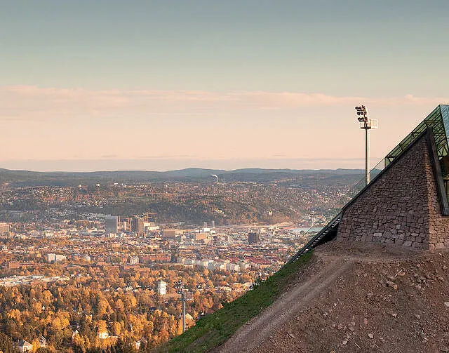 Midtstubakken på Holmenkollen